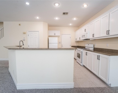 9705 Marcelline Avenue - Photo Thumbnail 4