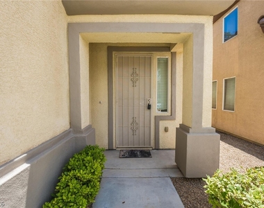 9705 Marcelline Avenue - Photo Thumbnail 6
