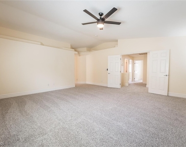 9705 Marcelline Avenue - Photo Thumbnail 25