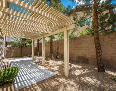 9705 Marcelline Avenue - Photo Thumbnail 11
