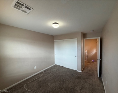 308 Snow Dome Avenue - Photo Thumbnail 15