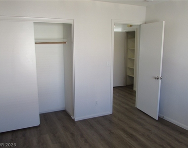 10046 Lemon Valley Avenue - Photo Thumbnail 33