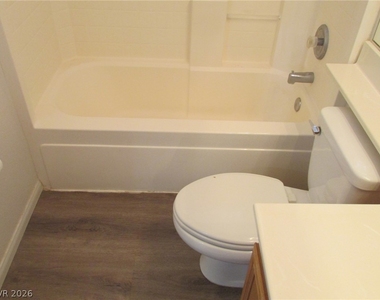 10046 Lemon Valley Avenue - Photo Thumbnail 22