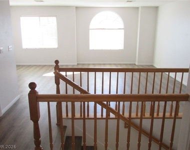 10046 Lemon Valley Avenue - Photo Thumbnail 19