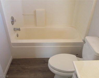 10046 Lemon Valley Avenue - Photo Thumbnail 14