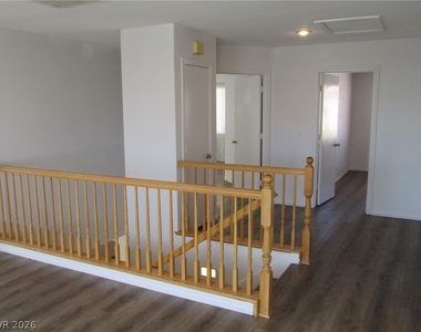 10046 Lemon Valley Avenue - Photo Thumbnail 20