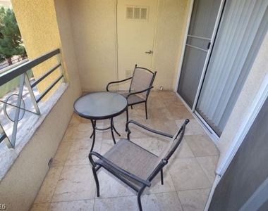 270 E Flamingo Road - Photo Thumbnail 12