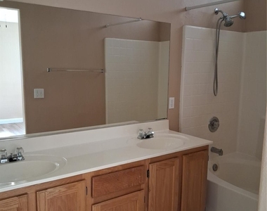 4455 Bertram Lane - Photo Thumbnail 5