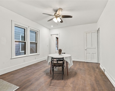 361 Marilla St (lower) - Photo Thumbnail 4