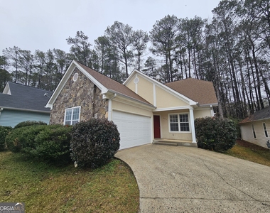 551 N Fairfield Drive - Photo Thumbnail 2