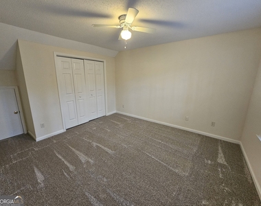 551 N Fairfield Drive - Photo Thumbnail 17