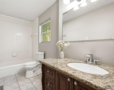 2938 Dover Drive - Photo Thumbnail 21