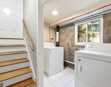 2938 Dover Drive - Photo Thumbnail 20