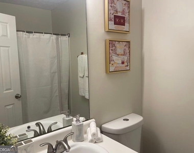 758 Heritage Valley Road - Photo Thumbnail 7