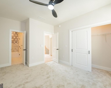 171 Farrington Avenue Se - Photo Thumbnail 11