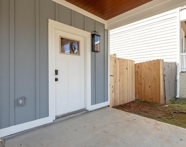 171 Farrington Avenue Se - Photo Thumbnail 3
