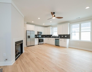 171 Farrington Avenue Se - Photo Thumbnail 10