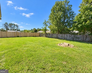 403 Fairfield Court - Photo Thumbnail 15