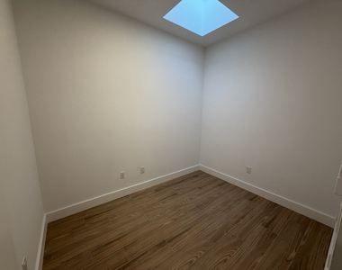 72 West 126th Street - Photo Thumbnail 3