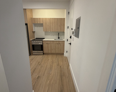 72 West 126th Street - Photo Thumbnail 2