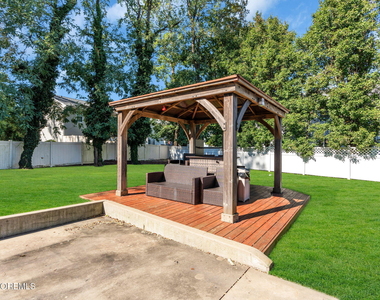 128 Cliffwood Avenue - Photo Thumbnail 28