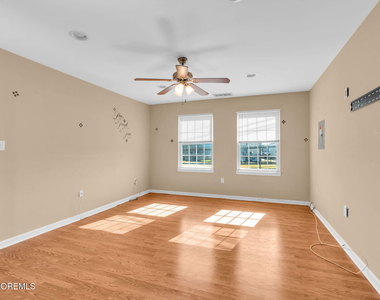 128 Cliffwood Avenue - Photo Thumbnail 15
