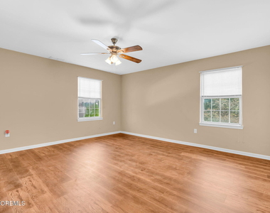 128 Cliffwood Avenue - Photo Thumbnail 13