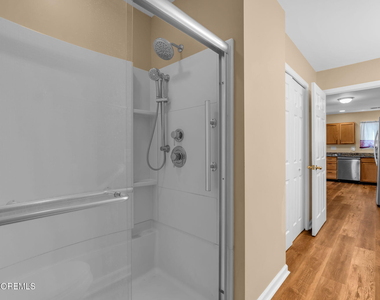 128 Cliffwood Avenue - Photo Thumbnail 20