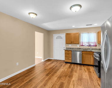 128 Cliffwood Avenue - Photo Thumbnail 9