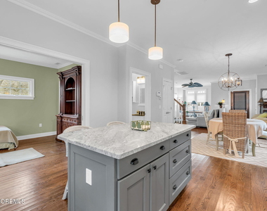 1902 Snyder Avenue - Photo Thumbnail 12