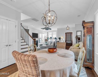 1902 Snyder Avenue - Photo Thumbnail 10