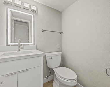 4925 N 73rd Street - Photo Thumbnail 17
