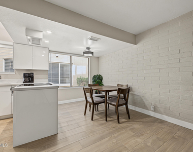 4925 N 73rd Street - Photo Thumbnail 14