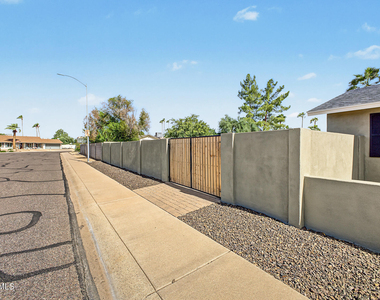 4616 E Voltaire Avenue - Photo Thumbnail 42