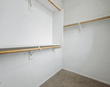 1076 E Euclid Avenue - Photo Thumbnail 31