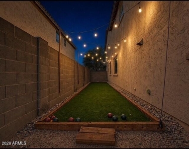 1076 E Euclid Avenue - Photo Thumbnail 44