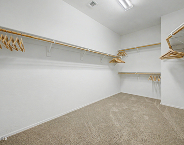 1076 E Euclid Avenue - Photo Thumbnail 22