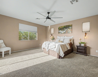 1076 E Euclid Avenue - Photo Thumbnail 3
