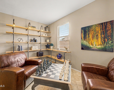 1076 E Euclid Avenue - Photo Thumbnail 7