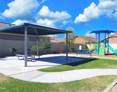 6349 W Raymond Street - Photo Thumbnail 40