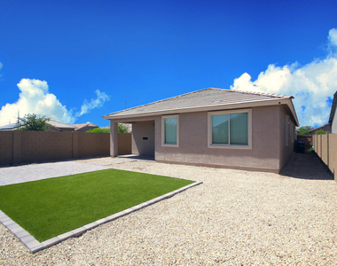6349 W Raymond Street - Photo Thumbnail 34