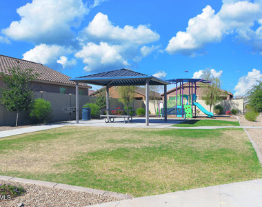 6349 W Raymond Street - Photo Thumbnail 39