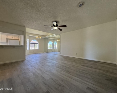 850 S River Drive - Photo Thumbnail 30
