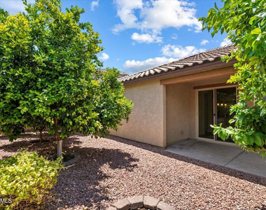 12120 W Cottontail Lane - Photo Thumbnail 24