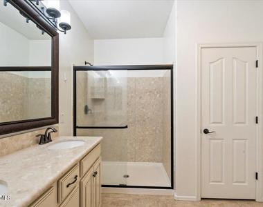 12120 W Cottontail Lane - Photo Thumbnail 4