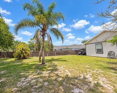 1902 Sw Aladdin Street - Photo Thumbnail 30