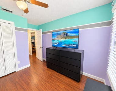 1902 Sw Aladdin Street - Photo Thumbnail 15
