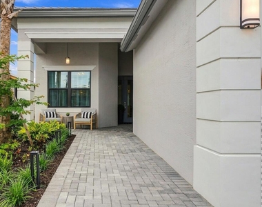 12520 Sw Briny Bay Drive - Photo Thumbnail 1