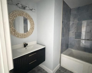 3040 Tropical Trail - Photo Thumbnail 12