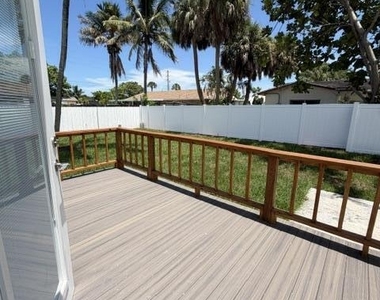 3040 Tropical Trail - Photo Thumbnail 10